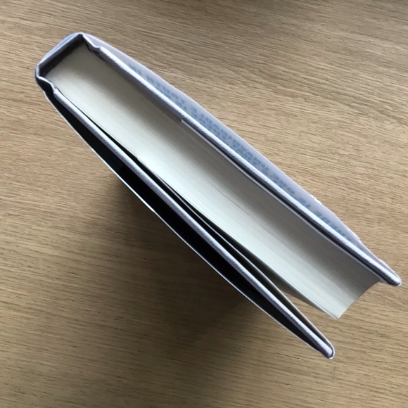 Be Useful: Seven Tools for Life by Arnold Schwarzenegger Hardcover FLAW - Picture 9 of 11